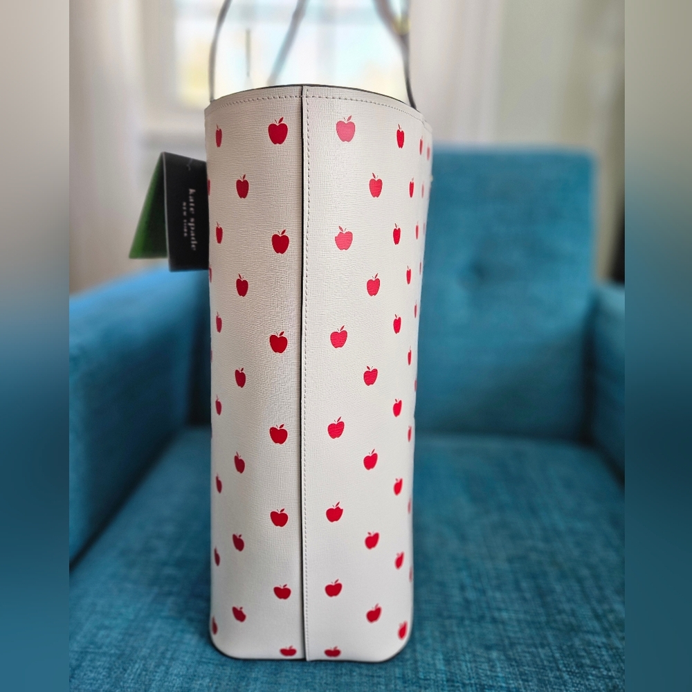 Kate Spade Cream and Red Snow White Tote - Picture 4 of 9